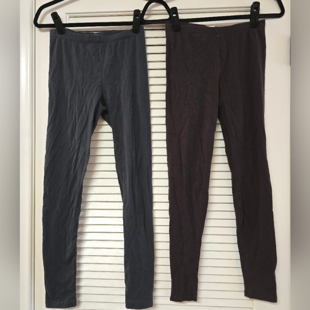 Forever 21 - Two Pairs of Activewear Workout Athletic Leggings Bundle